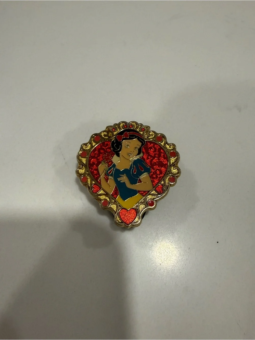 snowwhite pin